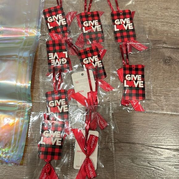 Bath & Body works bag & bow bundle 20 - Picture 2 of 3